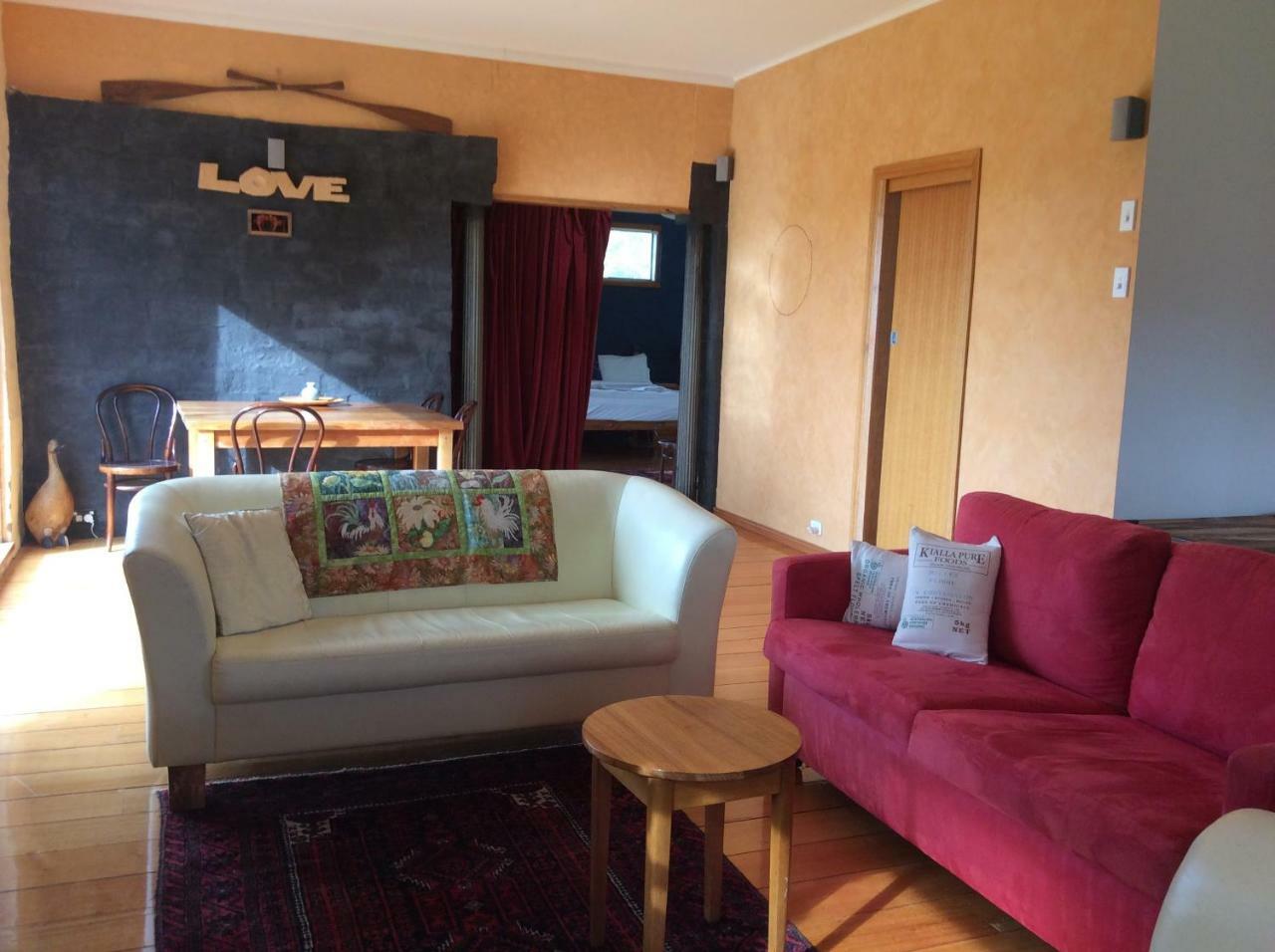 Cherry Top Farmstay - Boutique Eco Village Lilydale Екстериор снимка