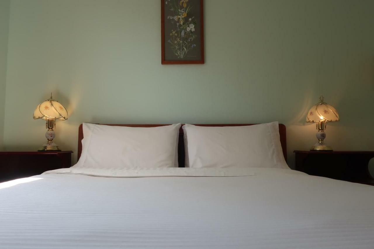 Cherry Top Farmstay - Boutique Eco Village Lilydale Екстериор снимка